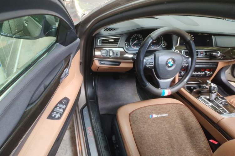 Used BMW 7 Series 2014 730Li Premium Edition
