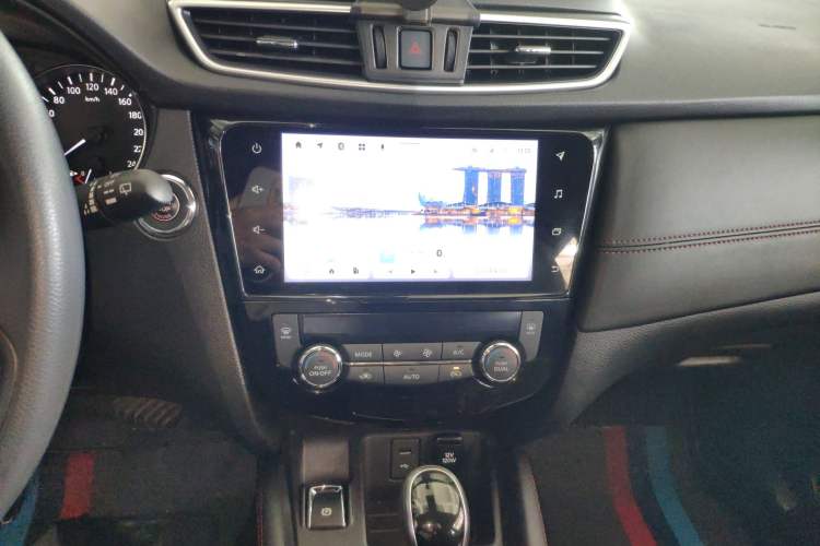 Used Nissan Qashqai 2022 2.0L CVT XV Smart Enjoyment Version Audio And AC Panel