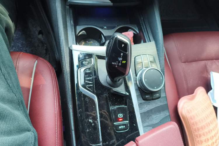 Used BMW 5 Series 2022 Restyled 530Li Leading Edition M Sport Package