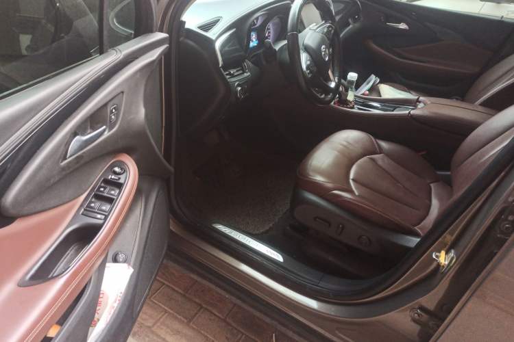 Used Buick Envision 2018 28T Four-Wheel Drive Elite Version Driver Seat