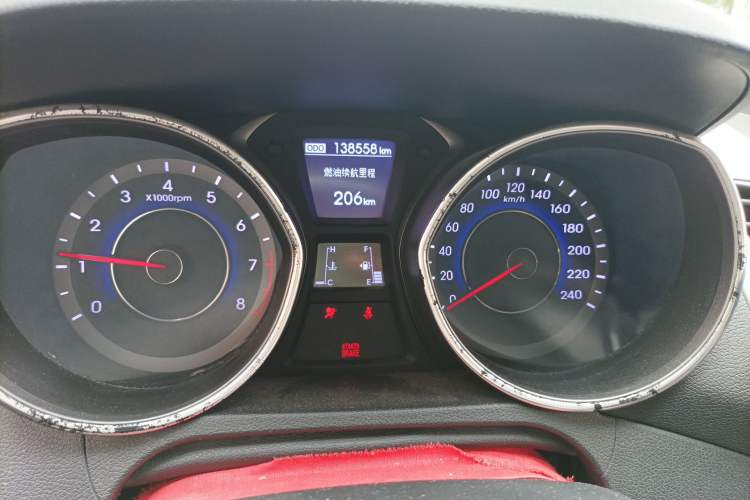 Used Hyundai Elantra (5th Generation / Langdong) 2015 1.6L Manual Leading Model Instrument Cluster