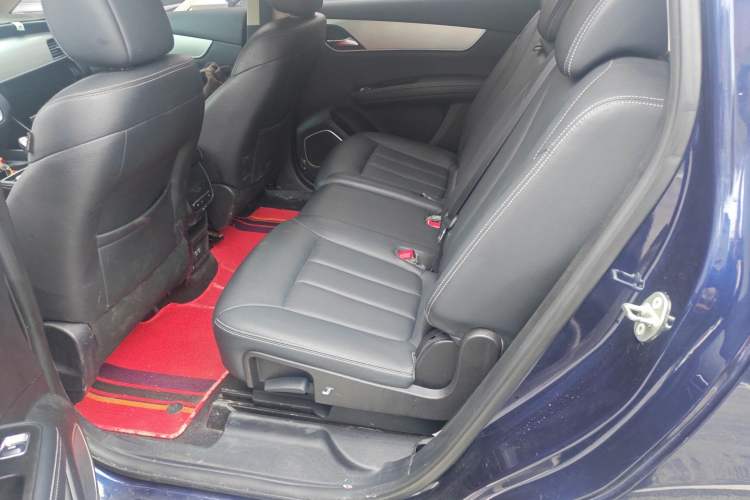 Used BYD Song MAX 2021 Upgraded Model 1.5T Automatic Flagship 7-Seater Left Rear Seat