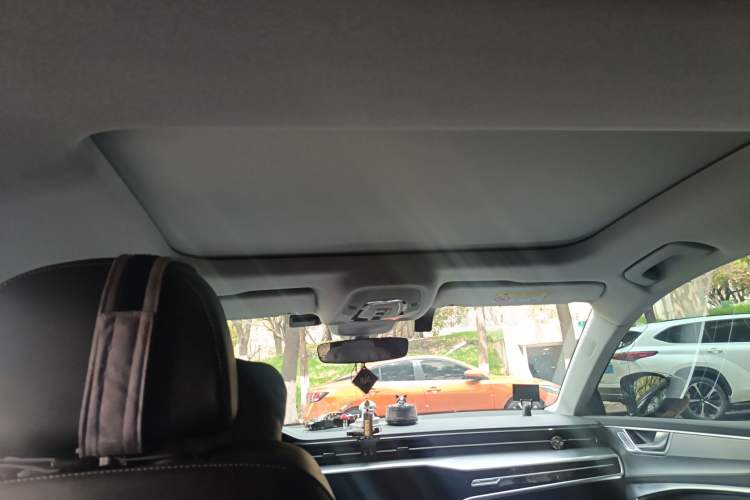 Used Audi A7L 2024 45 TFSI Luxury Edition Headliner