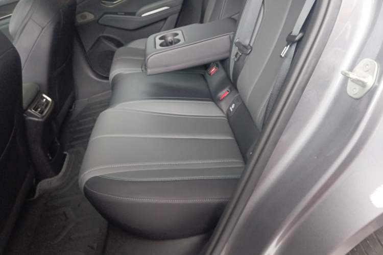 Used BYD Qin L 2025 DM-i Smart Drive 120KM Superior Model
