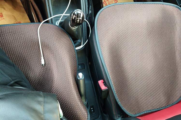 Used Haval H1 2015 1.5L Manual Luxury Model