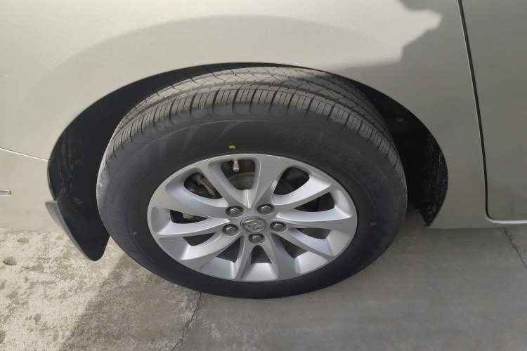 Used Buick GL8 2017 ES 28T Premium Version China V Standard