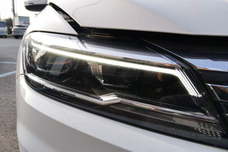 Used Volkswagen Lavida 2021 1.5L Automatic Comfort Edition
