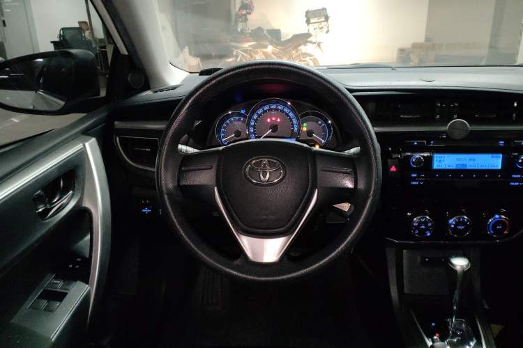 Used Toyota Corolla 2014 1.6L CVT GL