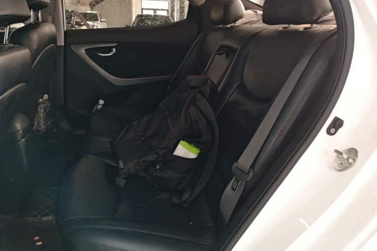 Used Hyundai Elantra (5th Generation / Langdong) 2016 1.6L Automatic Prestige Model