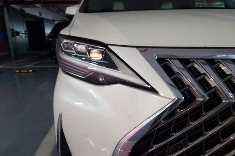 Used Lexus LM 2020 300h Four-Seat Grand Edition