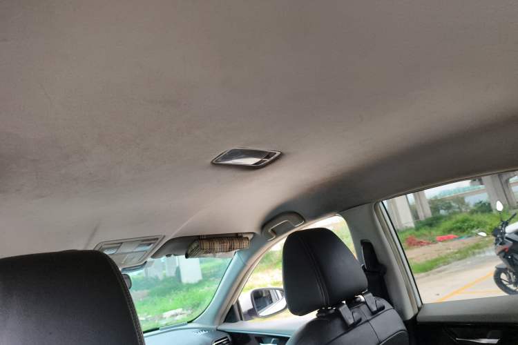 Used Dongfeng Aeolus E70 2021 Revised Version 2 500 Ultra-Comfort Edition Headliner