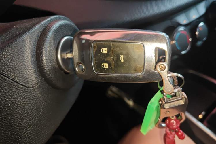 Used Chevrolet Cavalier 2019 320 Automatic Enjoyment with Sunroof