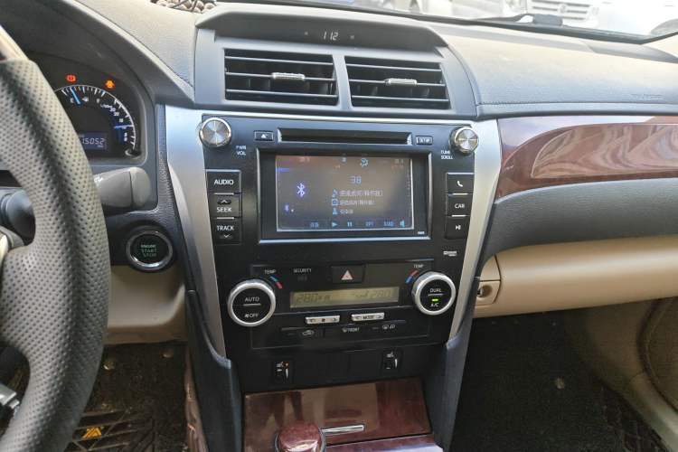 Used Toyota Camry 2012 2.5G Luxury Edition
