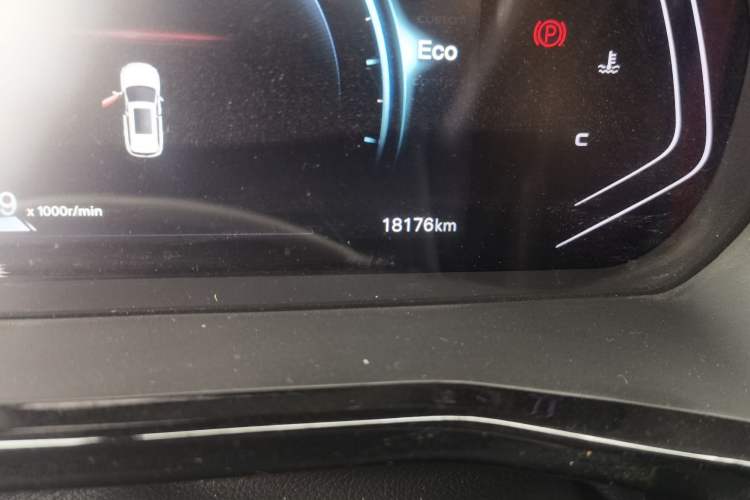 Used CHANGAN X7 PLUS 2024 1.5T Automatic Luxury Edition 5 Seats Odometer Close Up