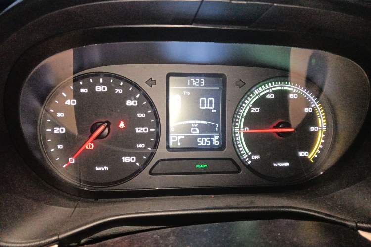 Used Roewe Clever 2021 302 km New Four-Seater Super-Efficient Version