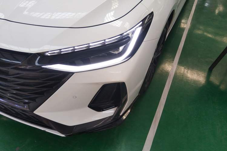 Used Chery Arrizo 8 2023 High-Performance Edition 2.0T DCT Powerfully Equipped