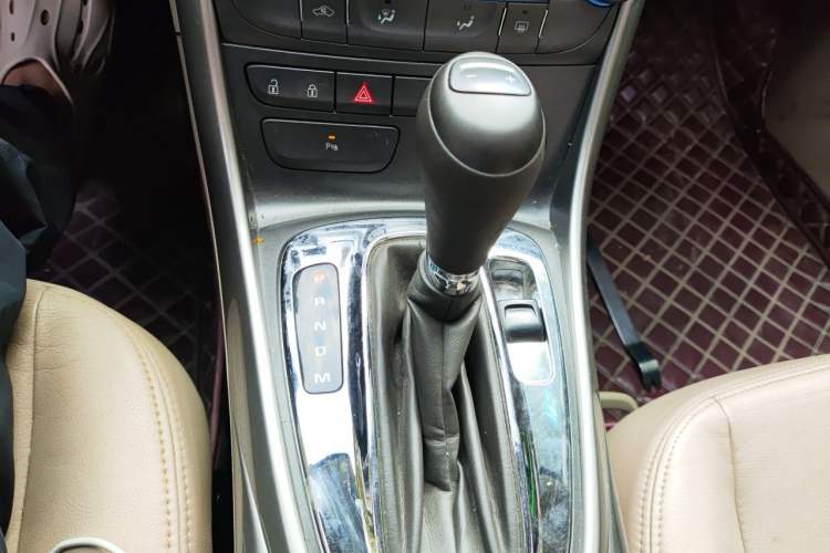 Used Chevrolet Malibu 2014 2.0L Automatic Comfort Edition