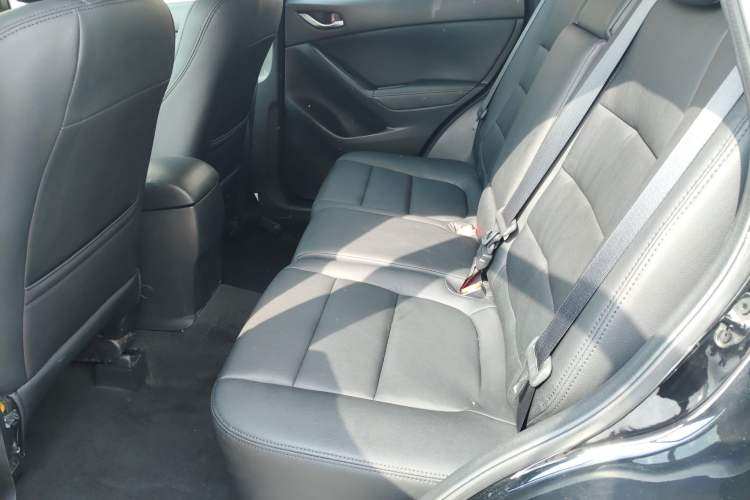 Used Mazda CX-5 2014 2.0L Automatic Two-Wheel Drive Urban Version
