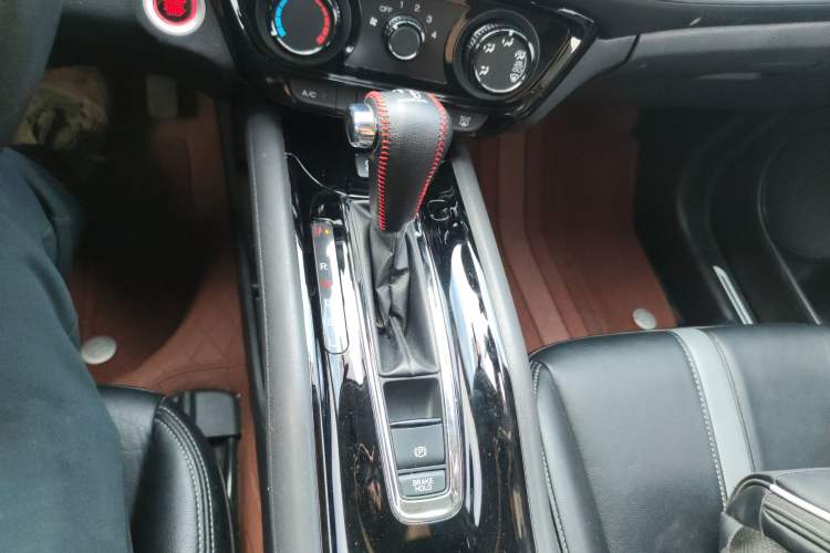 Used Honda Vezel 2020 1.5L CVT Elite Edition