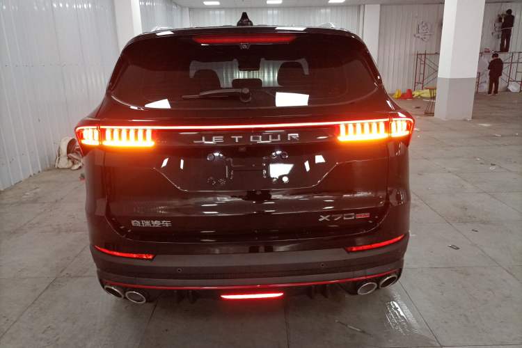 Used JETOUR X70 PRO 2023 1.6T DCT Enjoy MAX 5-seater