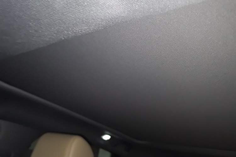 Used Honda UR-V 2020 370TURBO Four-Wheel Drive Prestige Edition Headliner