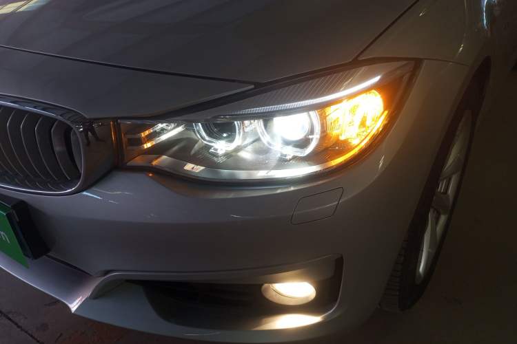 Used BMW 3 Series GT 2013 320i Sport Design Package
