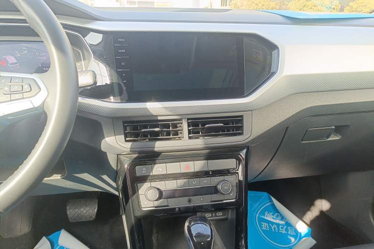 Used Volkswagen Tacqua 2021 280TSI DSG EnjoyPro Smart Connectivity Version
