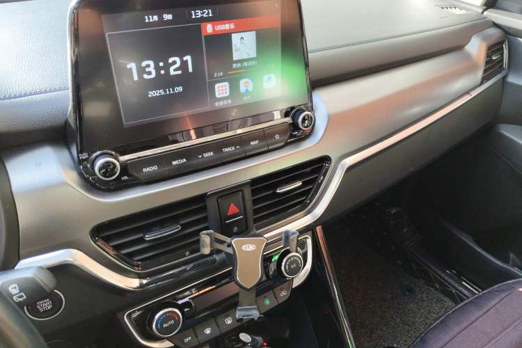 Used Kia Sportage R 2018 2.0L Automatic Smart Luxury Version China V Standard