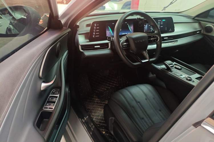 Used Chery Fengyun A8 2024 127 Long-Distance Edition Standard Version
