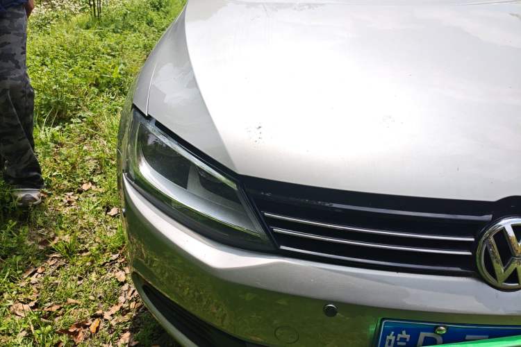 Used Volkswagen Sagitar 2012 1.6L Manual Fashion Edition