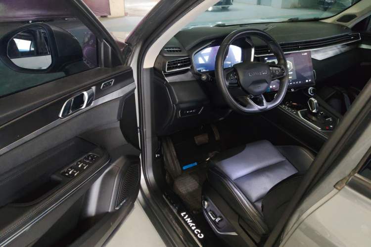 Used Lynk & Co 01 2021 2.0TD Two-Wheel-Drive Pro Trim
