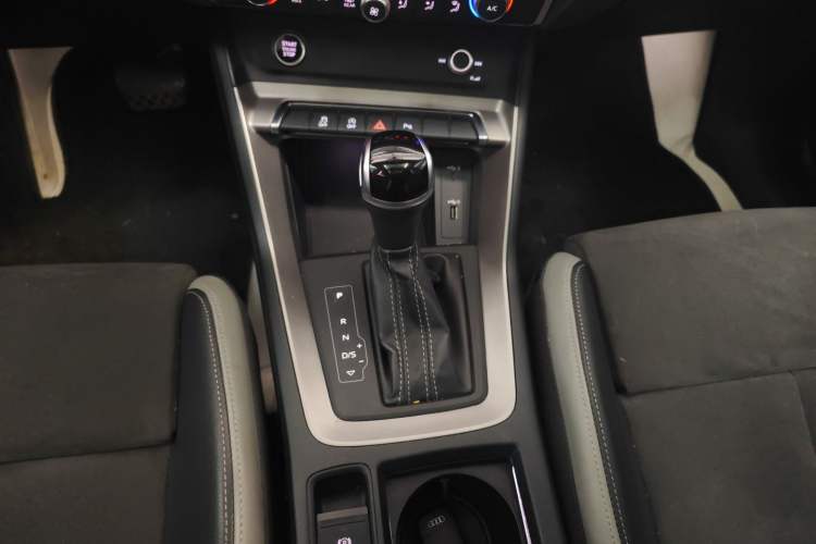 Used Audi Q3 2021 35 TFSI Progressive Dynamic Edition