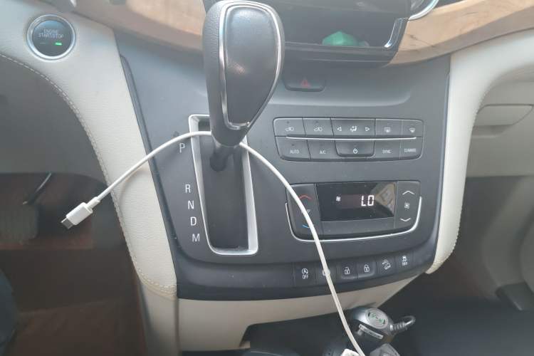 Used Buick GL8 2018 ES 28T Comfort Model China VI Standard