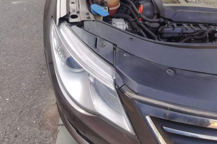 Used Volkswagen FAW-Volkswagen CC 2012 2.0 TSI Ultimate Edition Right Front Headlight