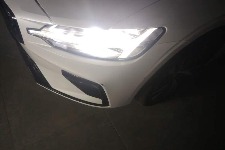 Used Volvo S60 2023 B4 Zhiyuan Sport Edition
