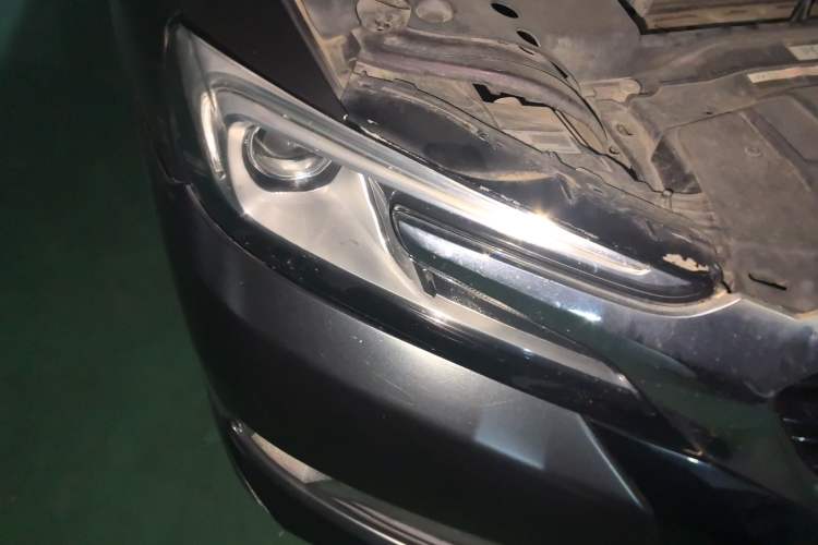 Used DS 5LS 2014 1.8L Elegant Edition VTi140
