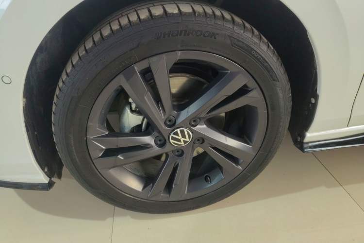 Used Volkswagen Golf 2023 280TSI DSG R-Line Lite