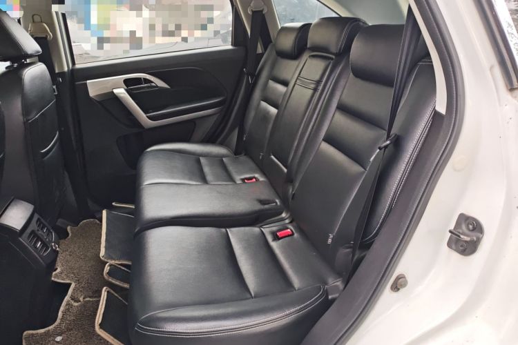 Used Jinbei S70 2017 1.5T Excellence Edition 5 Seats
