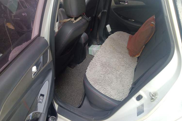 Used CHANGAN Eado 2016 1.6L Automatic Junku Model Left Rear Seat