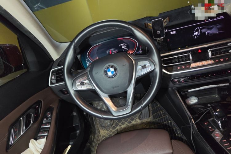 Used BMW 3 Series 2021 320i Sport Package
