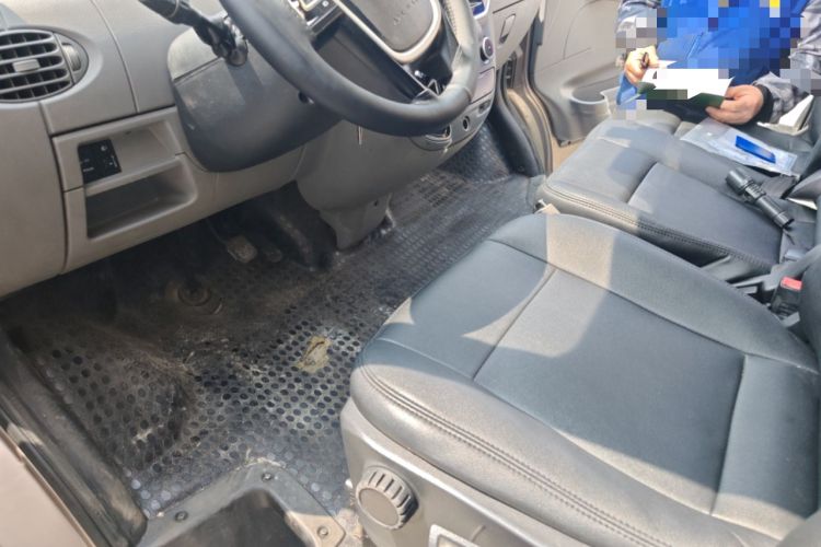 Used SAIC MAXUS Xintu V80 2018 2.5T AMT Commercial & Travel Long Wheelbase Mid-Roof 9-Seater