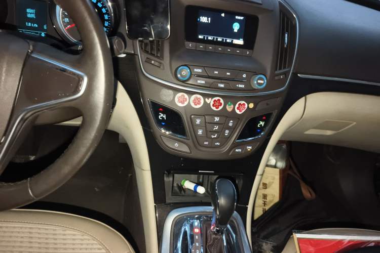 Used Buick Regal 2014 2.0L Leading Fashion Edition
