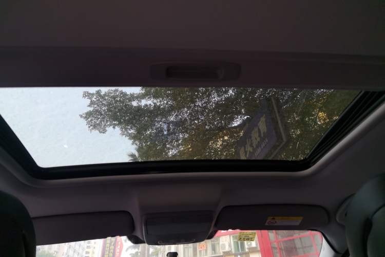 Used Peugeot 3008 2015 2.0L Automatic Trend Edition Headliner