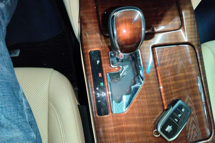 Used Toyota Crown 2015 2.5L Smart Edition