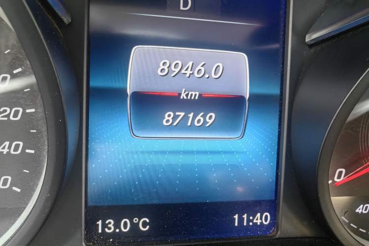 Used Mercedes-Benz V-Class 2021 V 260 L Long-wheelbase Luxury Edition