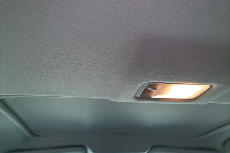 Used Nissan Tiida 2016 1.6L CVT Smart Drive Edition Headliner