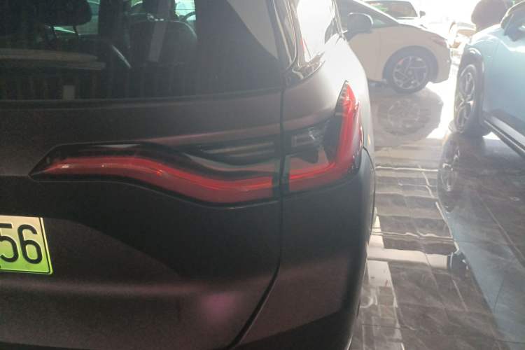 Used Nio ES8 2020 415 km Range 6-Seater Version