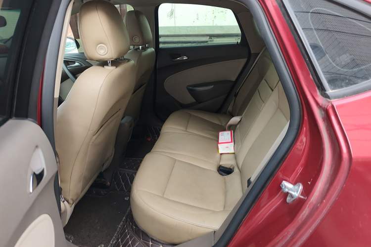 Used Buick GT 2010 GT 1.8L Automatic Fashion Edition