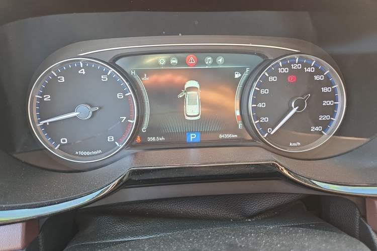 Used GAC Trumpchi GS8 2017 320T Two-Wheel Drive Luxury Smart Connectivity Version (7 Seats)