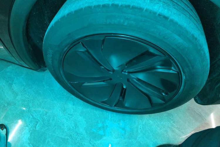 Used Tesla Model Y 2026 Facelifted Long-Range Rear-Drive Model
